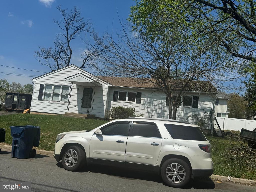 120 MERILINE, Lawrenceville, NJ 08648