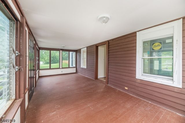68 Libertyville Rd, Wantage Twp., NJ 07461