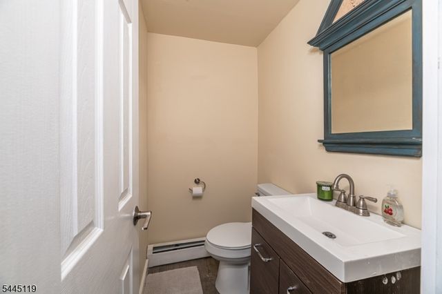 68 Libertyville Rd, Wantage Twp., NJ 07461