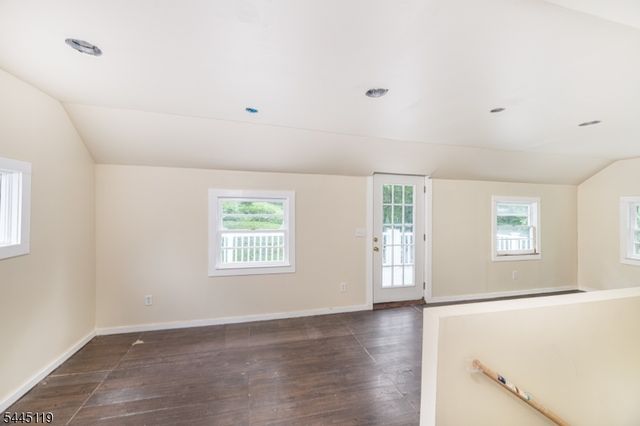 68 Libertyville Rd, Wantage Twp., NJ 07461