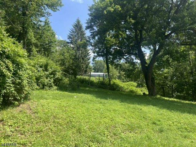 68 Libertyville Rd, Wantage Twp., NJ 07461