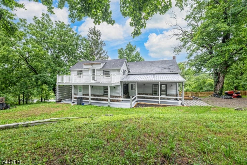 68 Libertyville Rd, Wantage Twp., NJ 07461 — photo 2