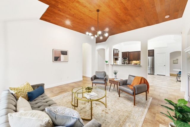 7816 Oteka CV, Austin, TX 78735