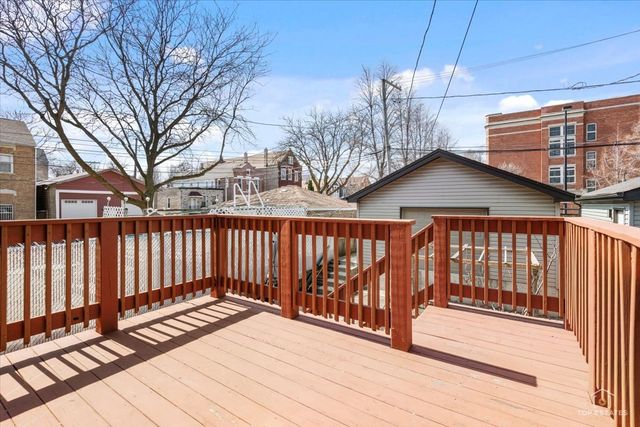 3326 S Lituanica Avenue, Chicago, IL 60608