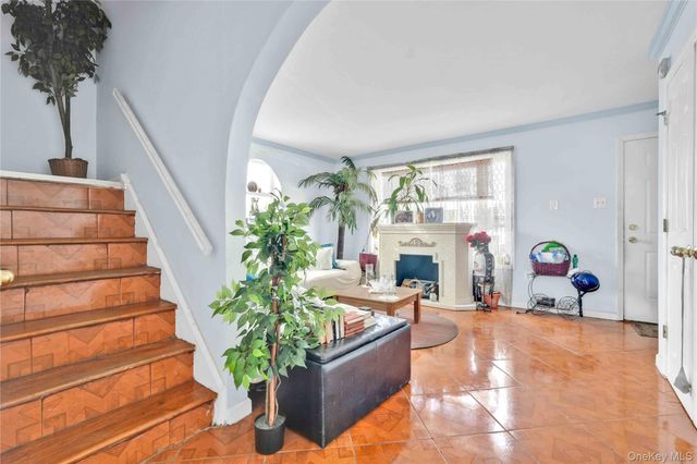 522 E 139th Street, Bronx, NY 10454