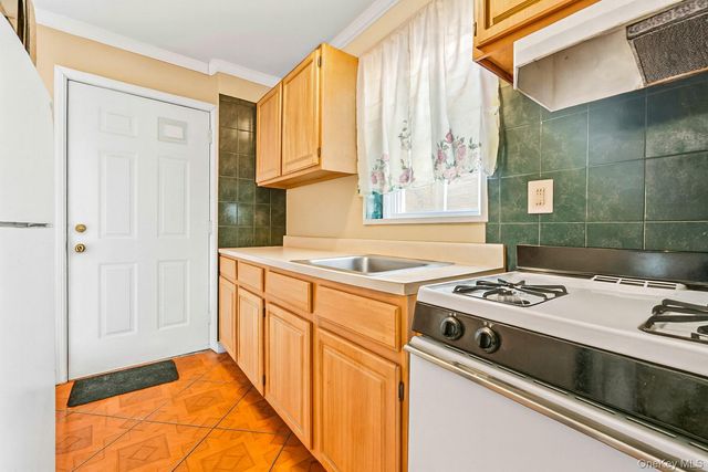 522 E 139th Street, Bronx, NY 10454