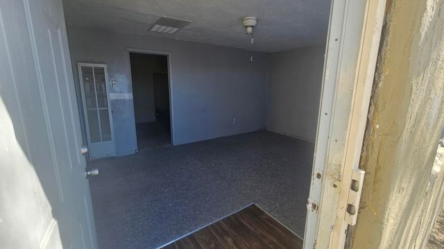 318 Wisconsin Street NE, Albuquerque, NM 87108