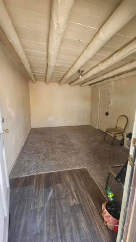 318 Wisconsin Street NE, Albuquerque, NM 87108