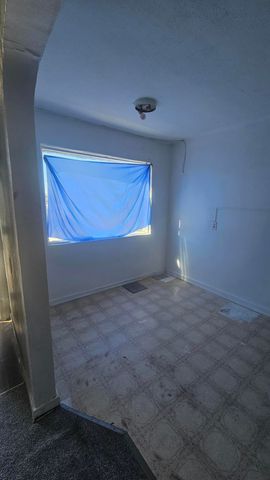 318 Wisconsin Street NE, Albuquerque, NM 87108