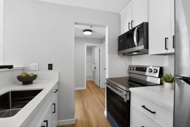 2901 Macarthur Boulevard 313, Oakland, CA 94602