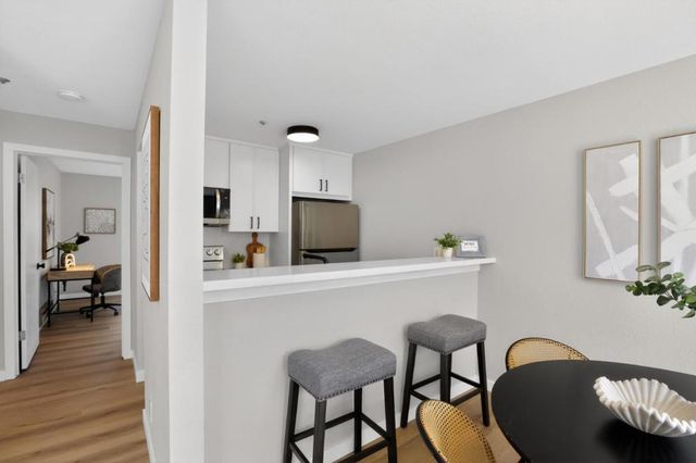 2901 Macarthur Boulevard 313, Oakland, CA 94602