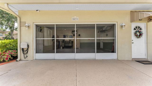 5539 BLOOMFIELD BOULEVARD, Lakeland, FL 33810