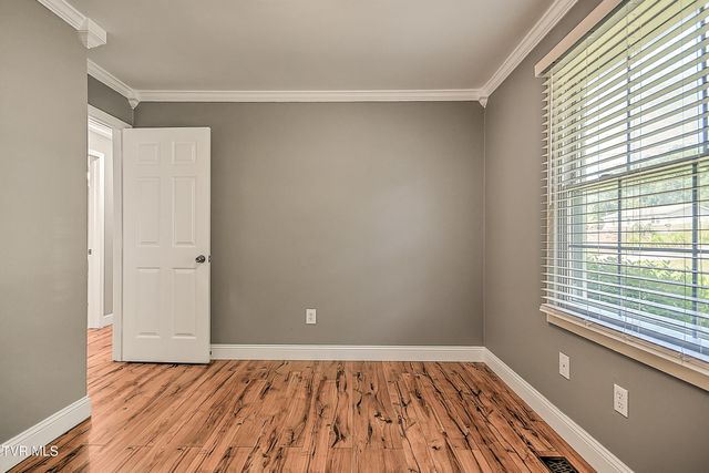 19577 Greenbriar Drive, Bristol, VA 24202