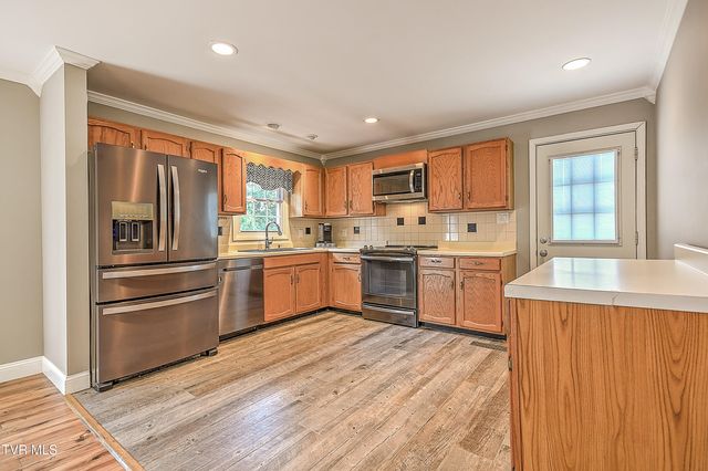 19577 Greenbriar Drive, Bristol, VA 24202