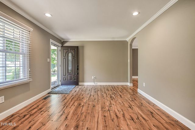 19577 Greenbriar Drive, Bristol, VA 24202