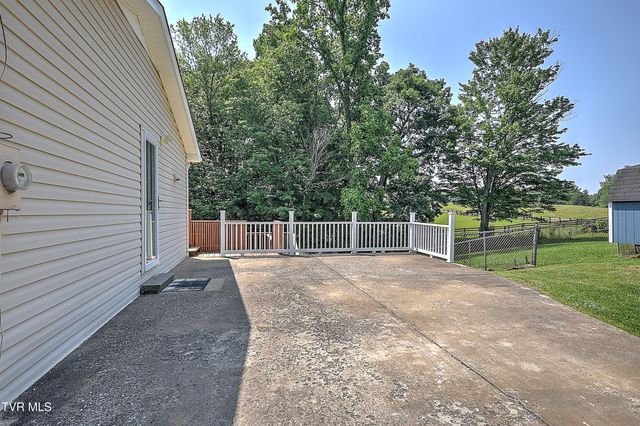 19577 Greenbriar Drive, Bristol, VA 24202