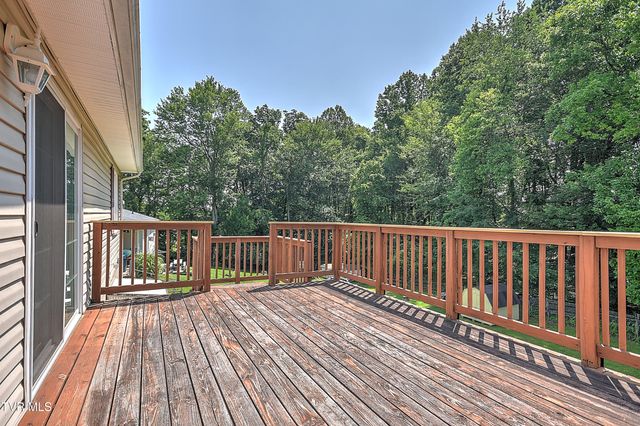 19577 Greenbriar Drive, Bristol, VA 24202