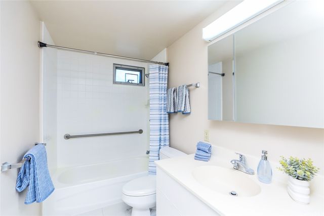 3009 Ala Makahala Place 314, Honolulu, HI 96818