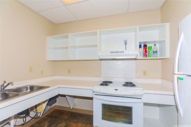 3009 Ala Makahala Place 314, Honolulu, HI 96818