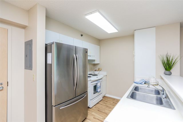 3009 Ala Makahala Place 314, Honolulu, HI 96818