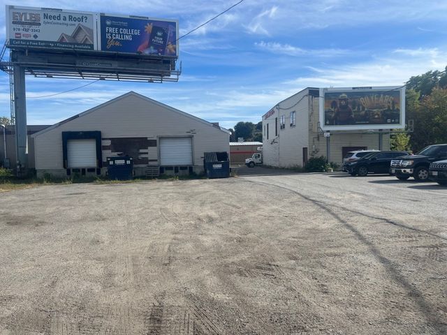 85-87 Water St, Fitchburg, MA 01420