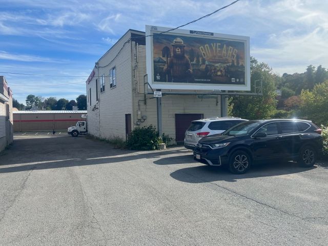 85-87 Water St, Fitchburg, MA 01420