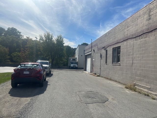 85-87 Water St, Fitchburg, MA 01420