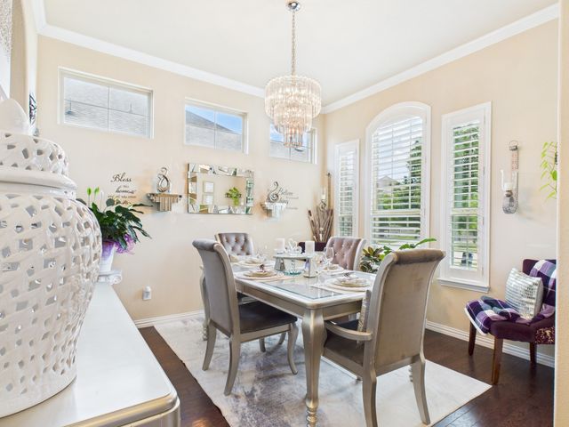 413 Brookdale Drive, Midlothian, TX 76065