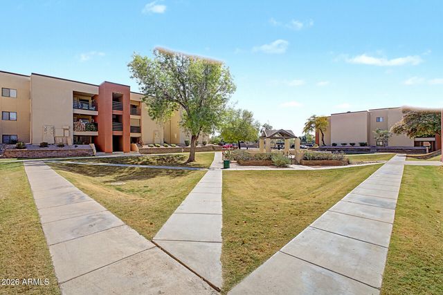 1340 N RECKER Road 143, Mesa, AZ 85205