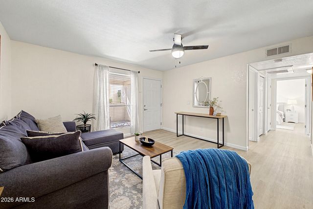 1340 N RECKER Road 143, Mesa, AZ 85205