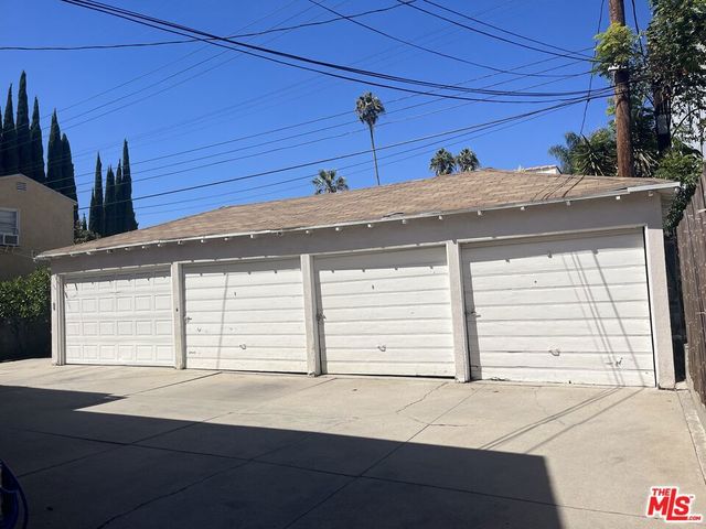 1433 S Fairfax Avenue, Los Angeles, CA 90019