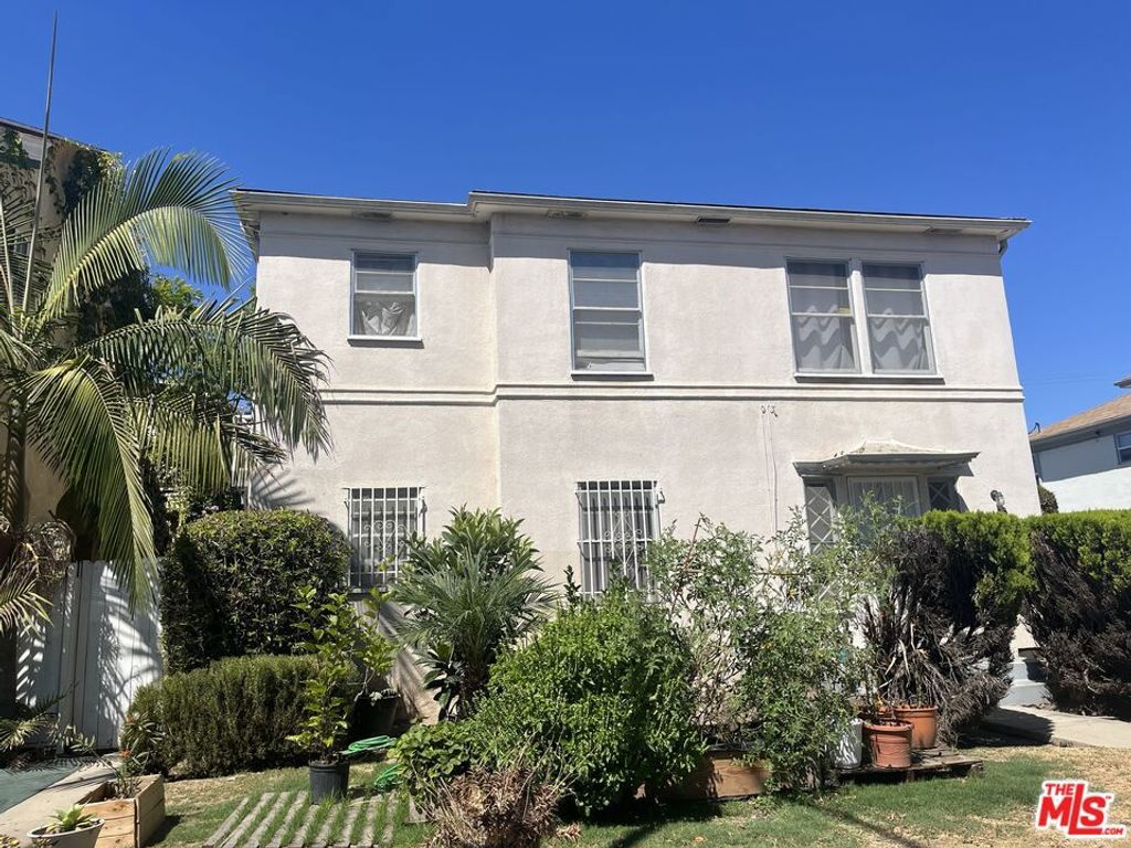1433 S Fairfax Avenue, Los Angeles, CA 90019
