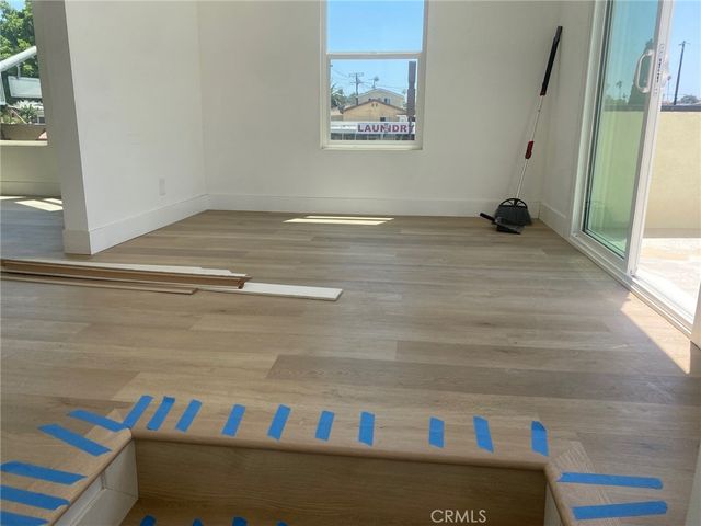 3201 W Florence, Los Angeles, CA 90043