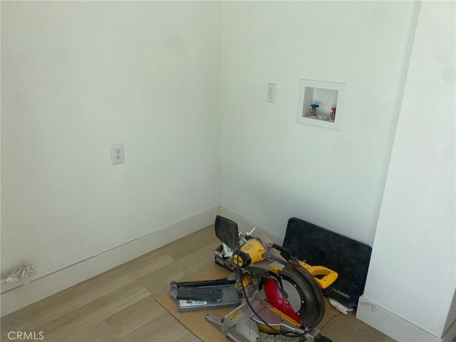 3201 W Florence, Los Angeles, CA 90043