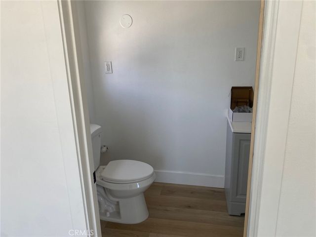 3201 W Florence, Los Angeles, CA 90043