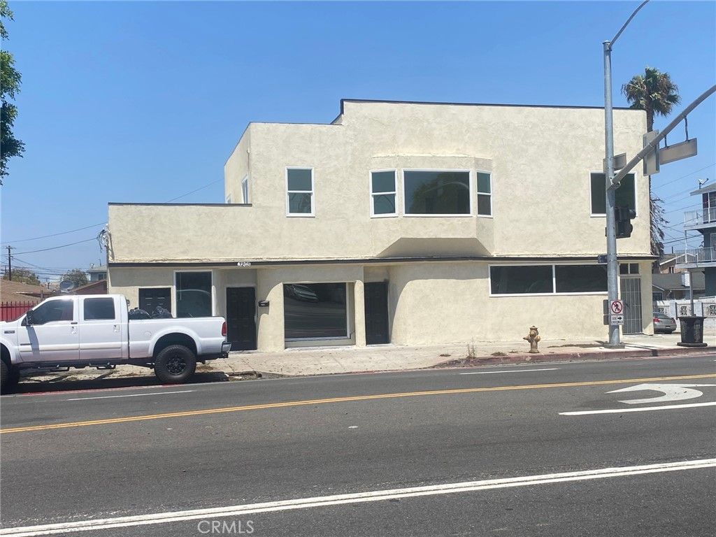 3201 W Florence, Los Angeles, CA 90043 — photo 2