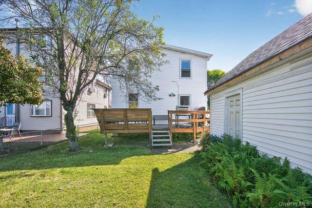 84-50 266th Street, Floral Park, NY 11001