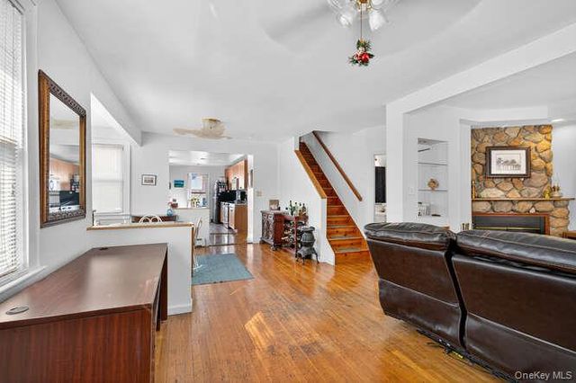84-50 266th Street, Floral Park, NY 11001