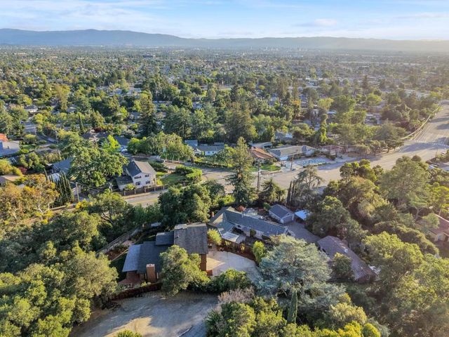 5318 Fairway Drive, San Jose, CA 95127