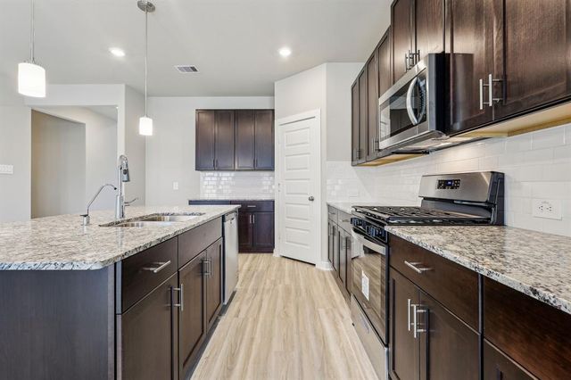 6307 Brazos Trail Drive, Richmond, TX 77469