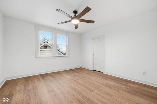 106 S 3rd Avenue, Beech Grove, IN 46107