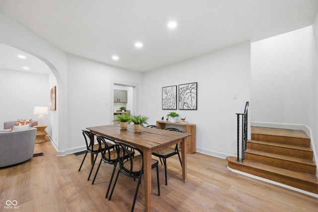 106 S 3rd Avenue, Beech Grove, IN 46107