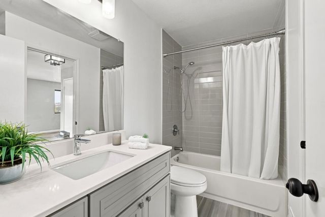 130 Wren Court, Hercules, CA 94547