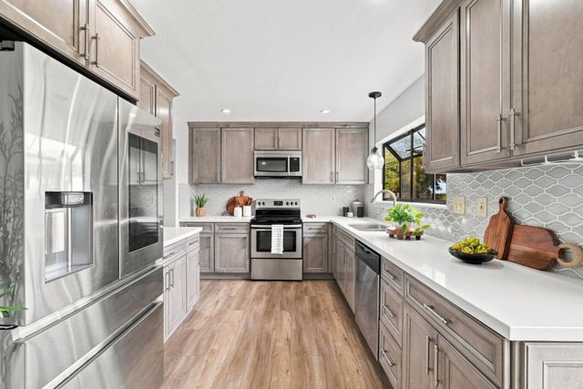 130 Wren Court, Hercules, CA 94547