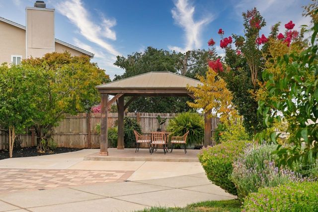 130 Wren Court, Hercules, CA 94547