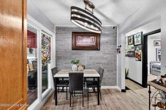 5114 Frey Dr, Louisville, KY 40219