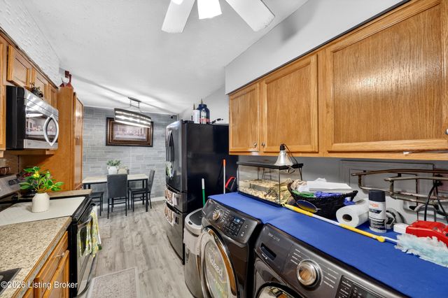 5114 Frey Dr, Louisville, KY 40219