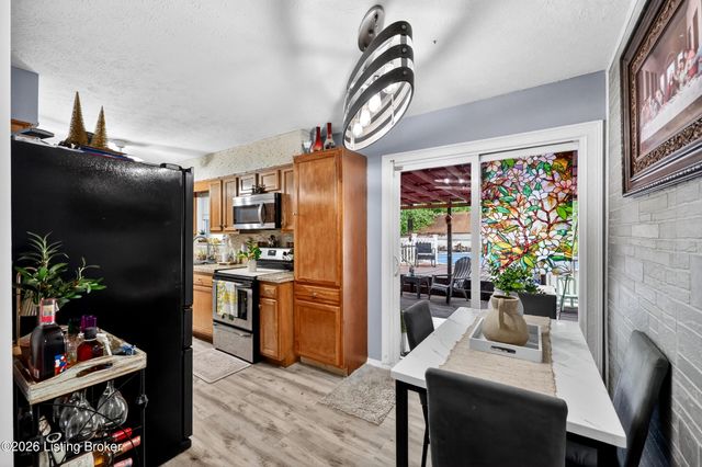 5114 Frey Dr, Louisville, KY 40219