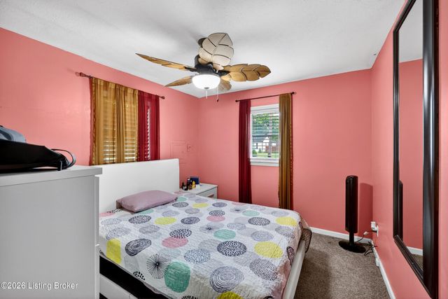 5114 Frey Dr, Louisville, KY 40219