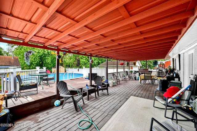 5114 Frey Dr, Louisville, KY 40219